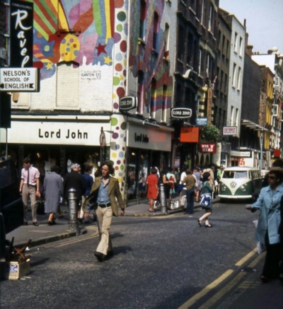 43 Carnaby Street 1968.jpg. Click on the picture to enlarge
